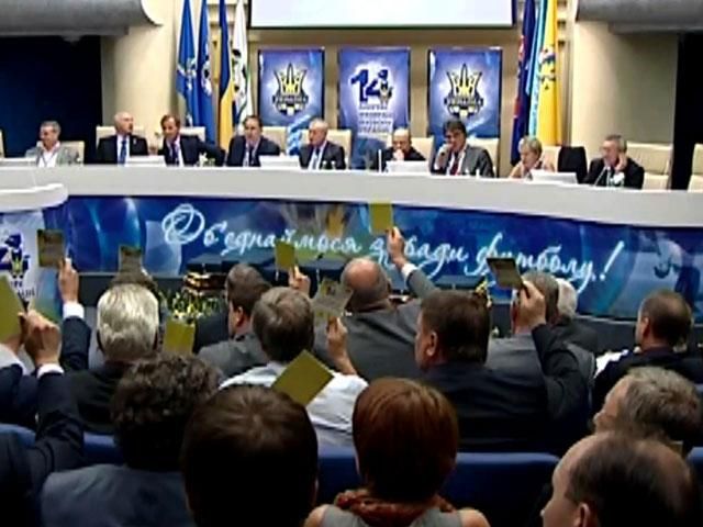 Спортивний огляд: до Конькова увірвались невідомі, Фьюрі не розглядає Кличка своїм суперником Спортивний огляд: до Конькова увірвались невідомі, Фьюрі не розглядає Кличка своїм суперником