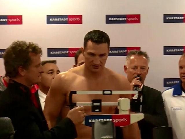 Кличко повернеться на ринг весною наступного року Кличко повернеться на ринг весною наступного року