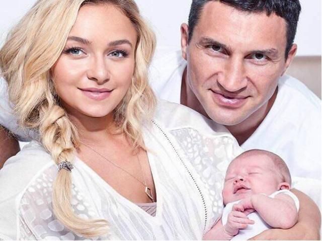 Кличко і Панеттьєрі показали новонароджену донечку (Фото. Відео)