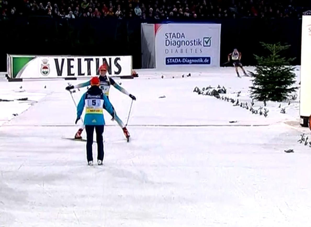 Біатлон. Українська збірна перемогла у "Різдвяній гонці" Біатлон. Українська збірна перемогла у "Різдвяній гонці"