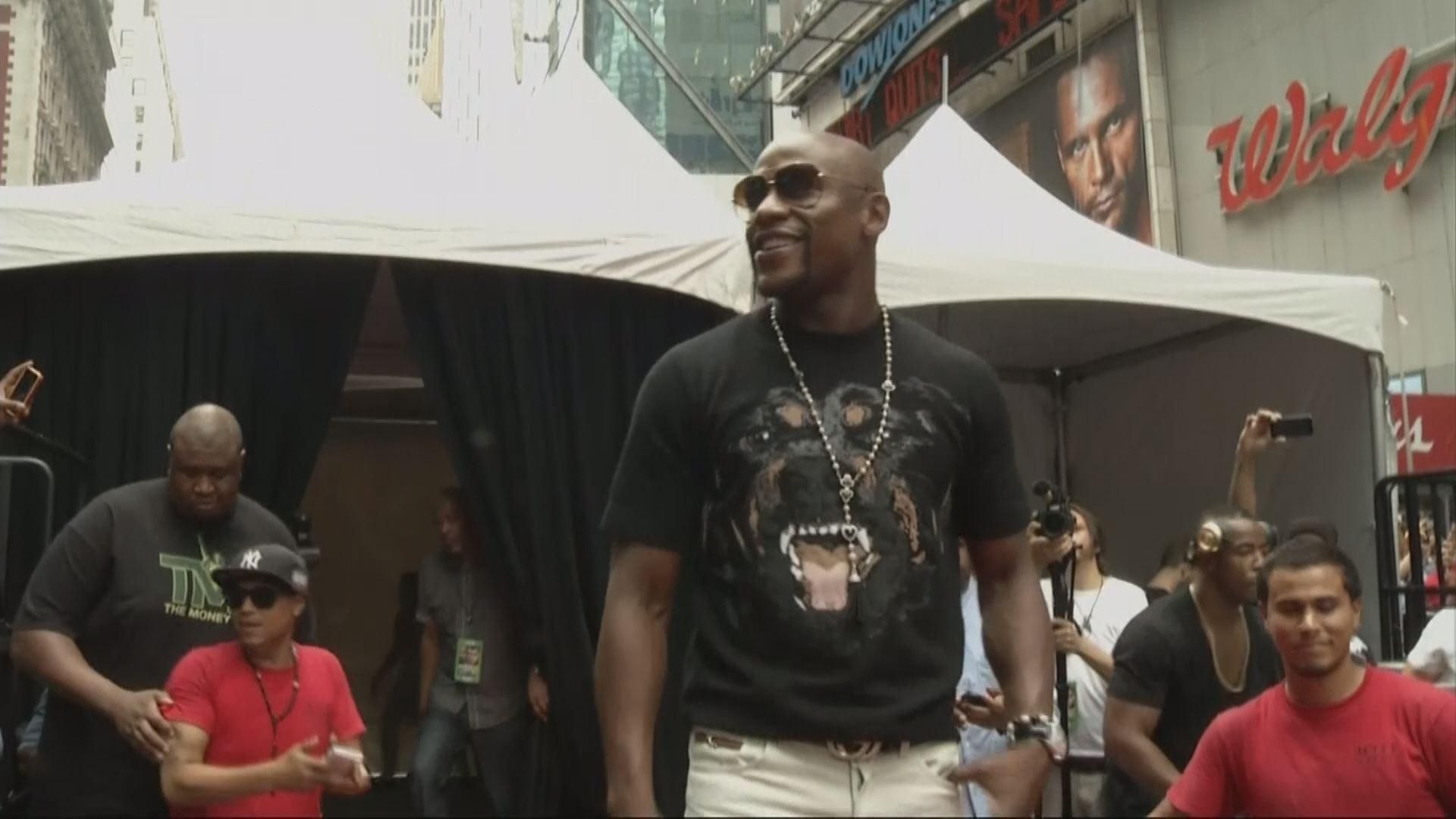 Мейвезер решает драться ли с Пакьяо Мейвезер решает драться ли с Пакьяо