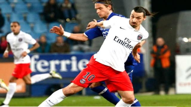 Спортивный обзор. "Бастия" одолела ПСЖ, Джеррард травмировался Спортивный обзор. "Бастия" одолела ПСЖ, Джеррард травмировался