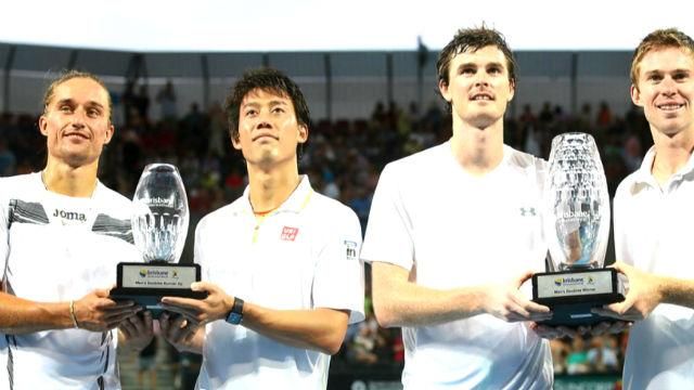 Спортивний огляд. Долгополов поступився в фіналі парних змагань, Падакін знову набрав очки в WHL Спортивний огляд. Долгополов поступився в фіналі парних змагань, Падакін знову набрав очки в WHL