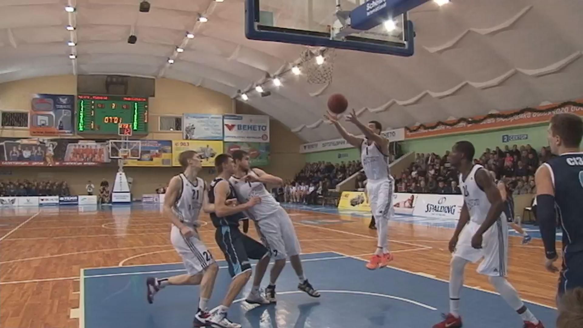 "Миколаїв" не втримав перевагу у 16 очок в матчі проти "Черкаських Мавп" "Миколаїв" не втримав перевагу у 16 очок в матчі проти "Черкаських Мавп"