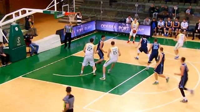 "Хімік" прорвався до півфіналу "Хімік" прорвався до півфіналу