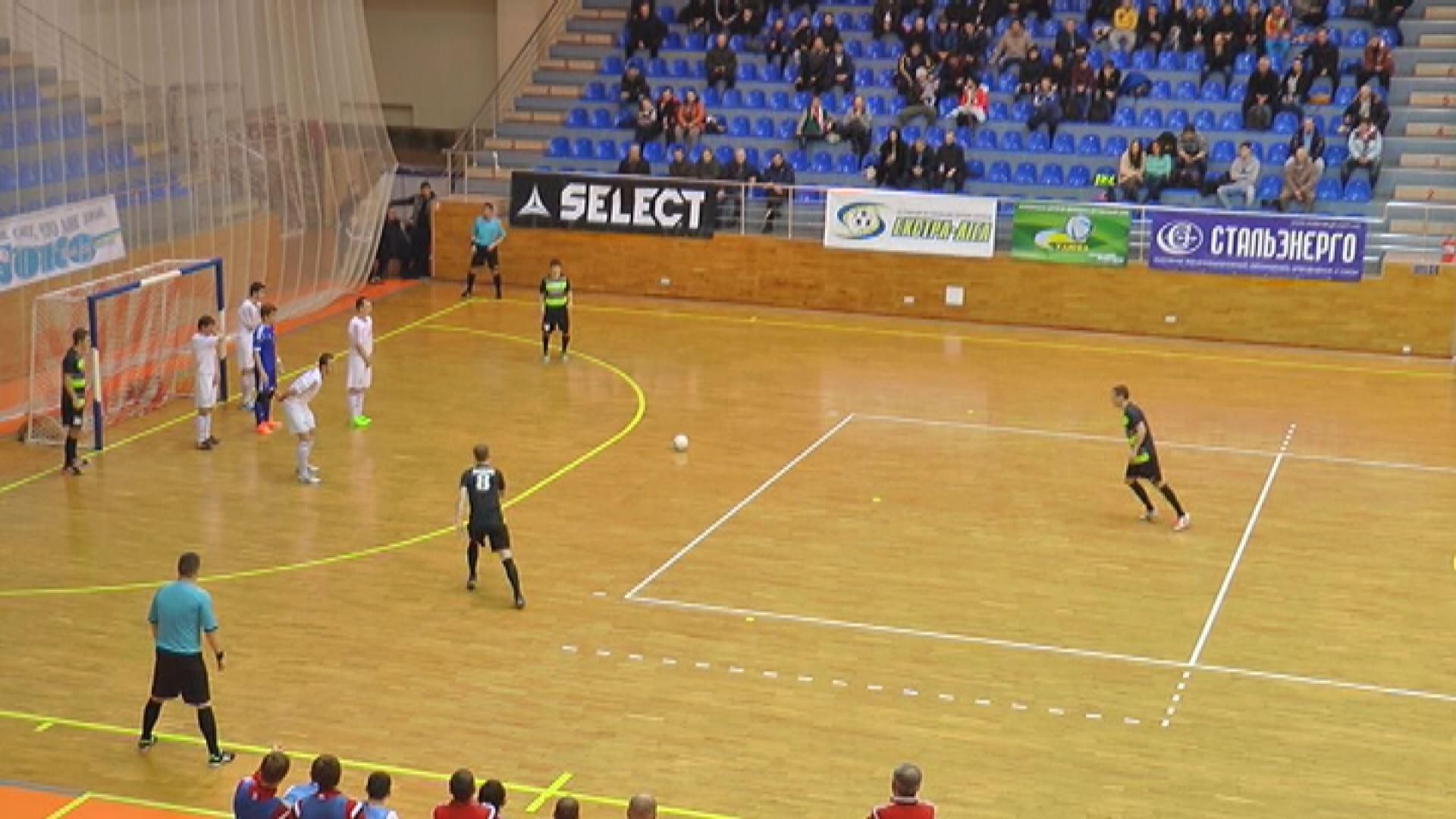 Футзал. Харківський "Локомотив" переграв криворізький "Приват" Футзал. Харківський "Локомотив" переграв криворізький "Приват"