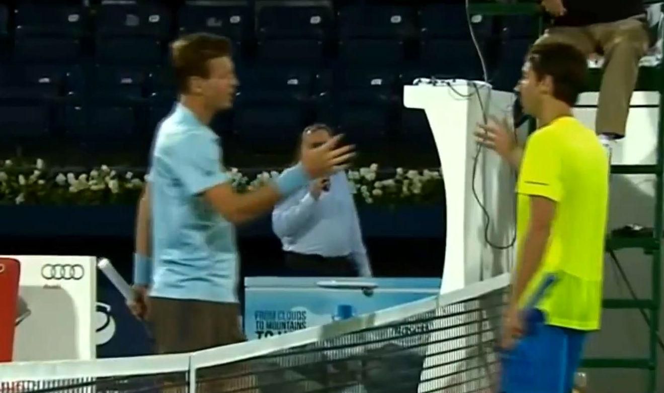 Теннис. Стаховский не смог выйти в полуфинал в Дубае Теннис. Стаховский не смог выйти в полуфинал в Дубае