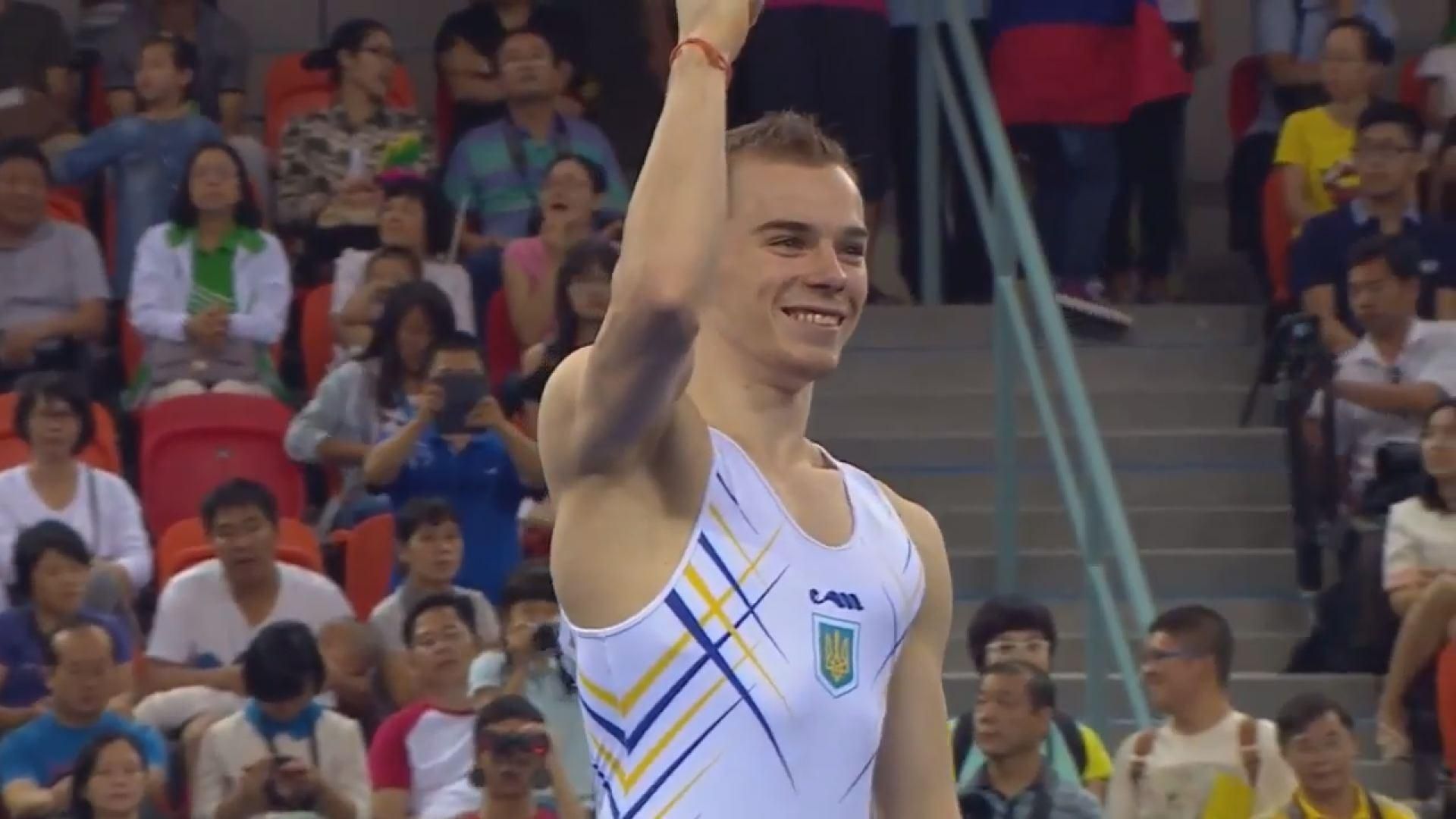 НОК выбирает спортсмена года НОК выбирает спортсмена года