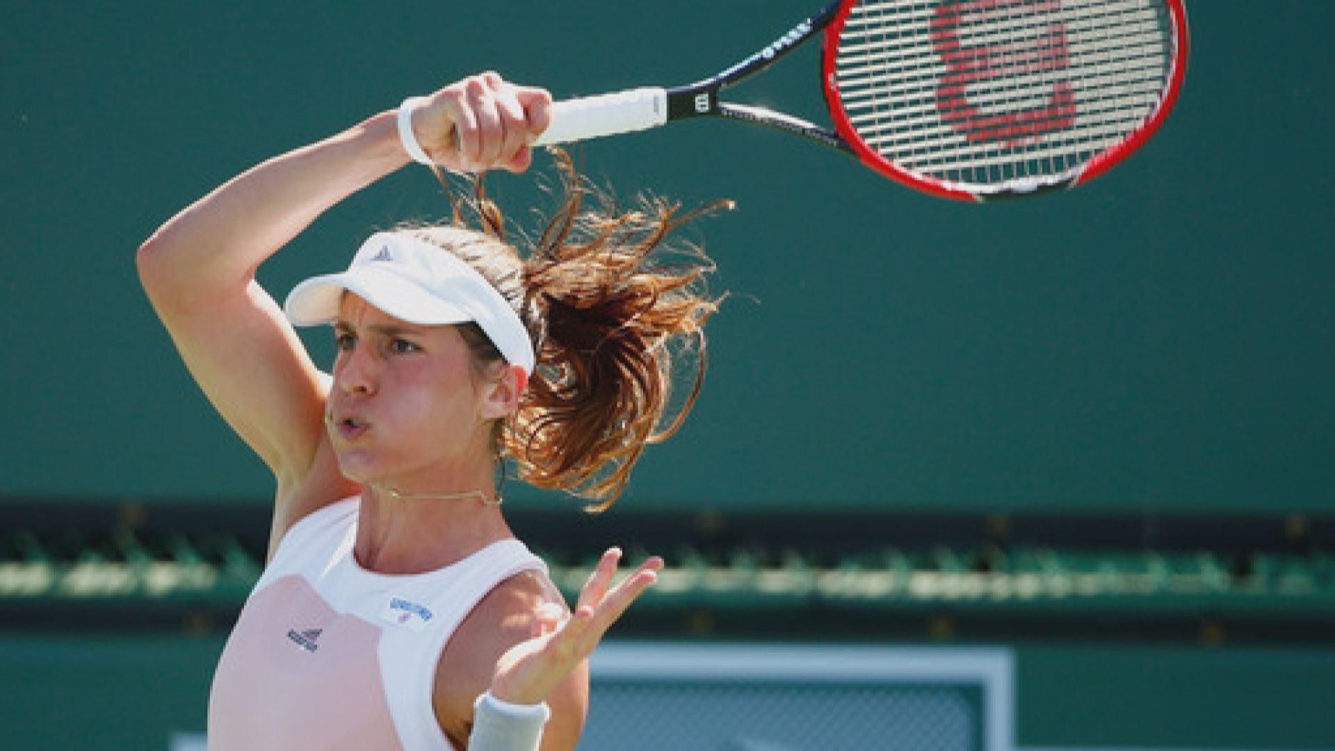 Теннис. Украинка победила десятую ракетку мира Петкович Теннис. Украинка победила десятую ракетку мира Петкович