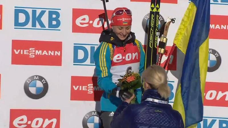 Біатлон. Український гімн на честь Валентини Семеренко у Фінляндії Біатлон. Український гімн на честь Валентини Семеренко у Фінляндії