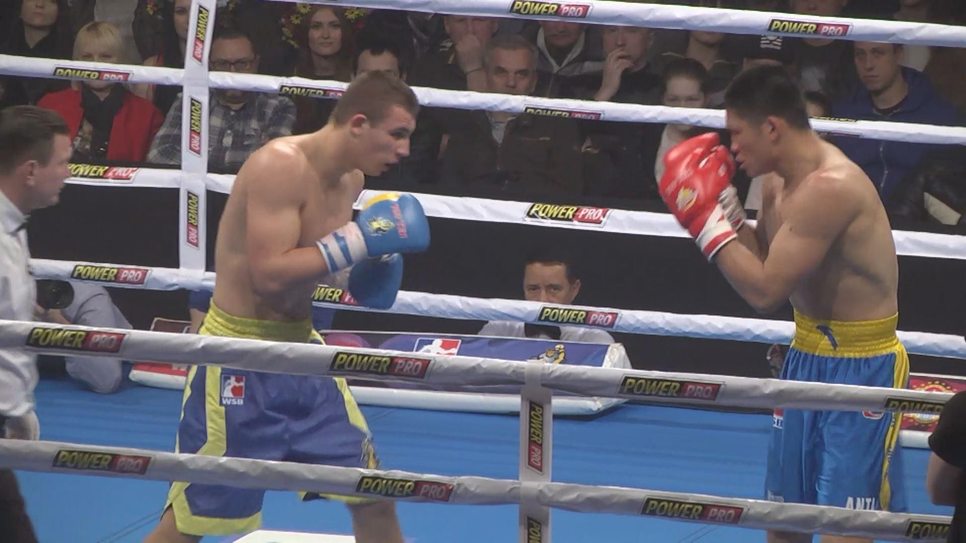 Бокс. "Украинские атаманы" готовятся к последнему туру WSB Бокс. "Украинские атаманы" готовятся к последнему туру WSB