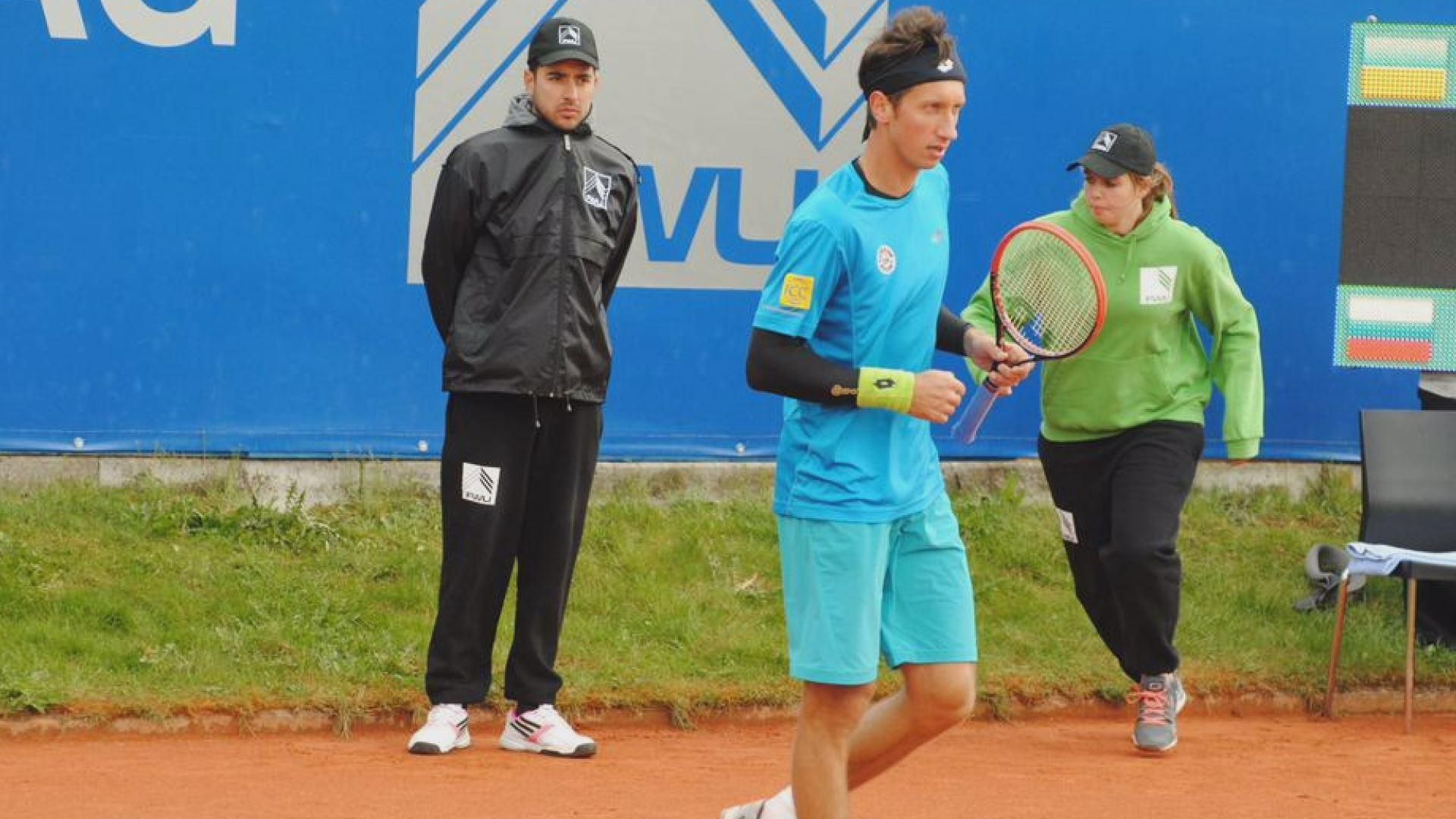 Теннис. Стаховский победил россиянина Ледовских Теннис. Стаховский победил россиянина Ледовских