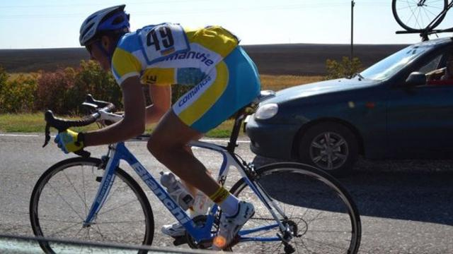 Порошенко поздравил украинца с победой на соревнованиях в Москве