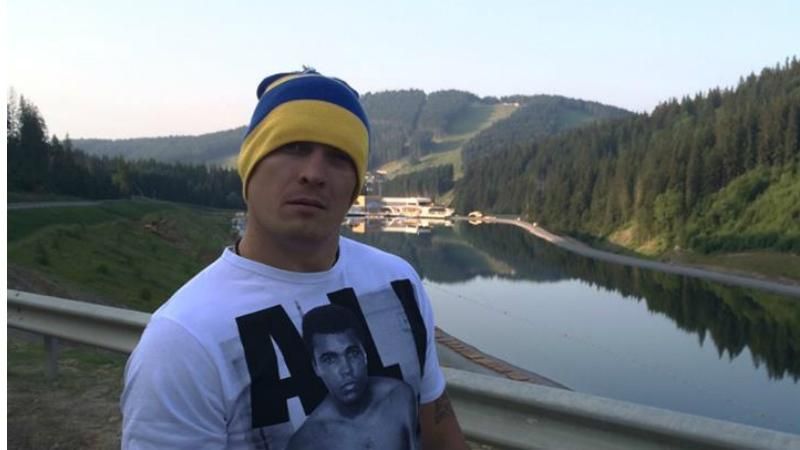 Усик розповів, як його люблять і поважають у Криму Усик розповів, як його люблять і поважають у Криму