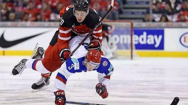 Збірну Росії з хокею покарали, до Києва прибув суперник Усика Збірну Росії з хокею покарали, до Києва прибув суперник Усика