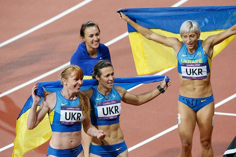 Украинские атлетки поздравили украинцев из Пекина