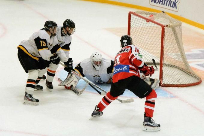 Киев принимает центральные матчи чемпионата Украины по хоккею Киев принимает центральные матчи чемпионата Украины по хоккею