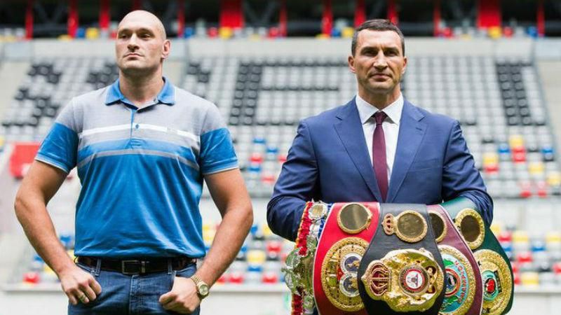 Кличко та Ф'юрі провели відкриті тренування напередодні бою Кличко та Ф'юрі провели відкриті тренування напередодні бою