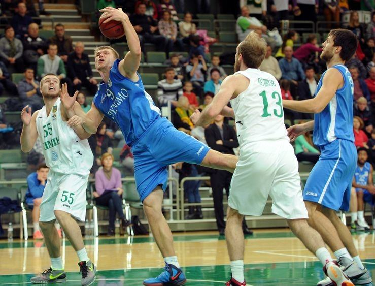 Чемпионат Украины по баскетболу: принципиальное дерби и битва лидеров