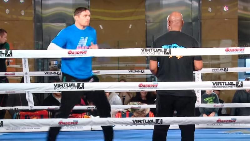 Усик потішив українців запальними танцями Усик потішив українців запальними танцями