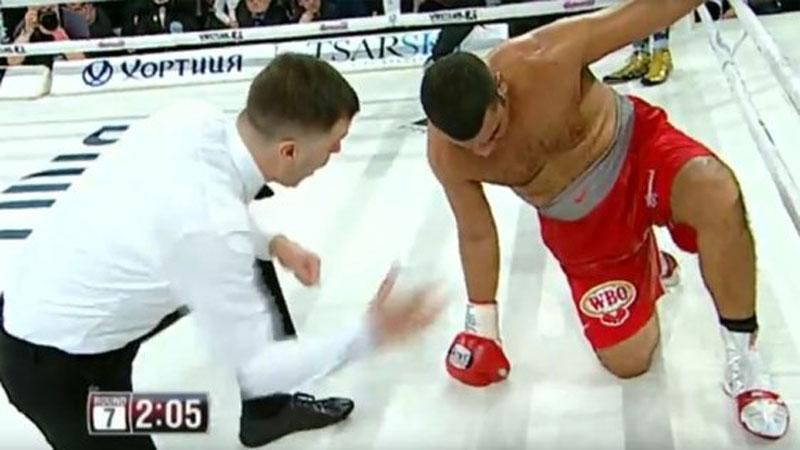 Бокс. Усик тріумфально нокаутував Родрігеса Бокс. Усик тріумфально нокаутував Родрігеса