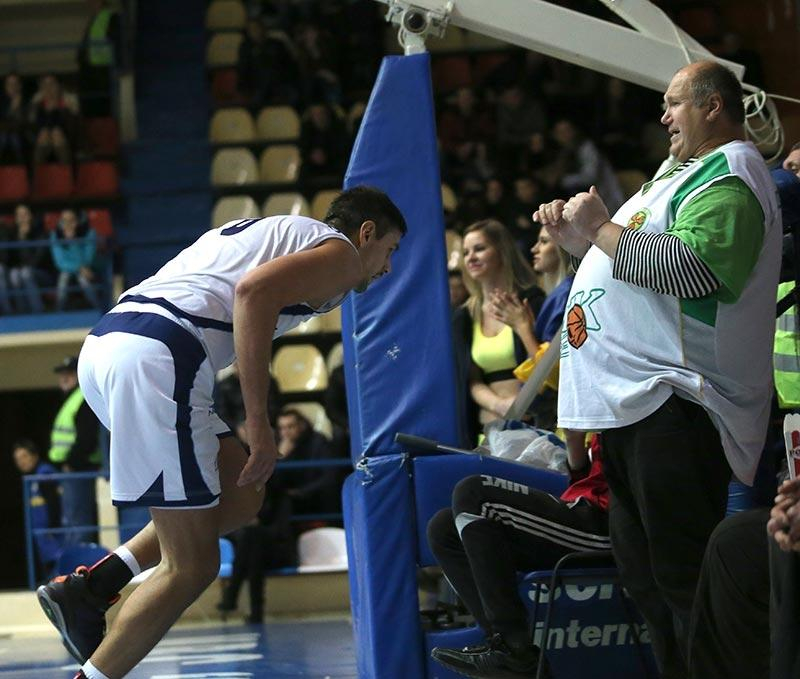 Чемпионат Украины по баскетболу: "нахимичили" лидерство