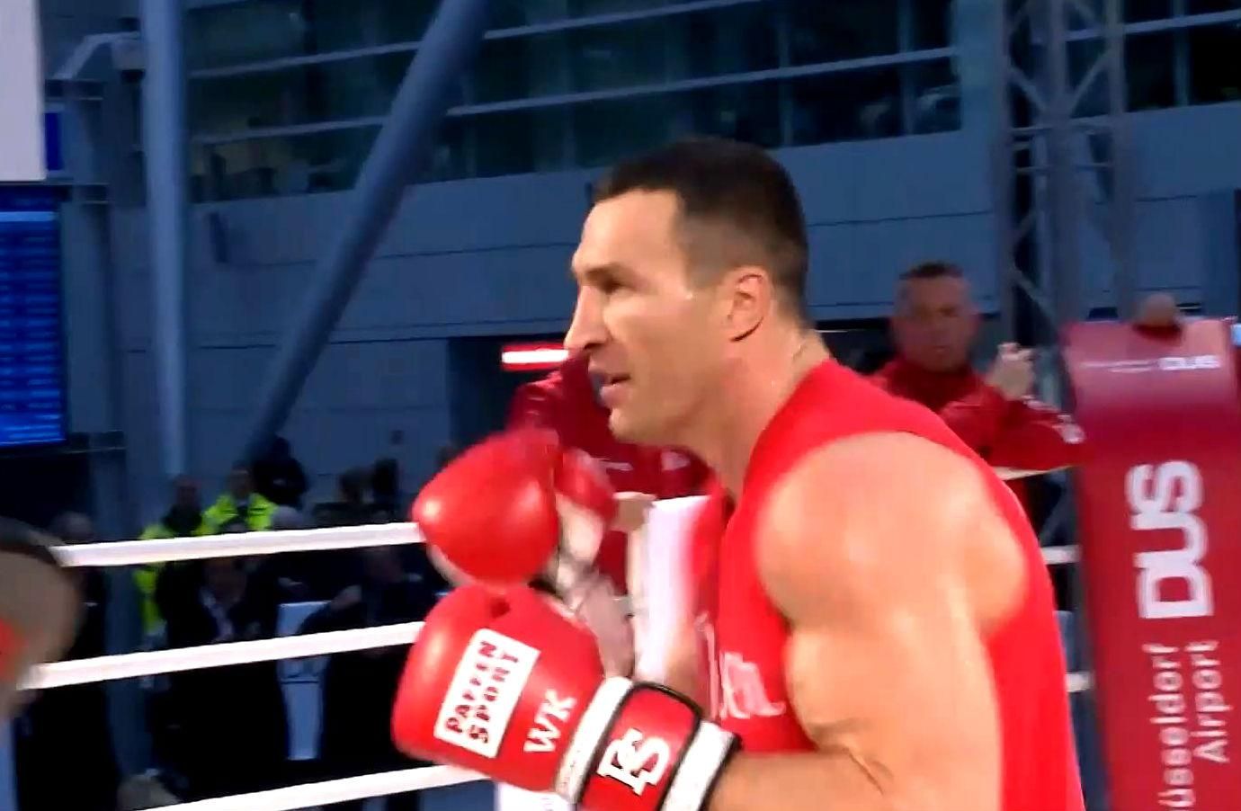 Кличко пояснив, чому програв бій із Ф'юрі Кличко пояснив, чому програв бій із Ф'юрі