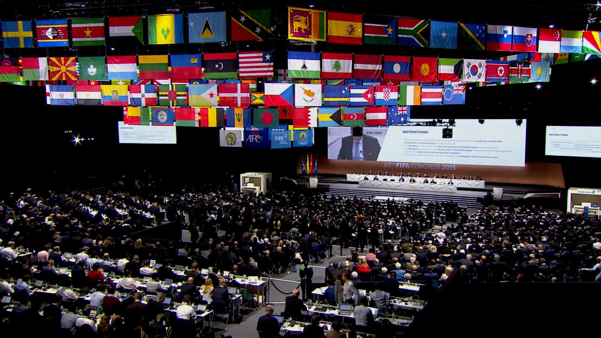 Найбільший спортивний скандал 2015-го року поєднав футбол і політику Найбільший спортивний скандал 2015-го року поєднав футбол і політику