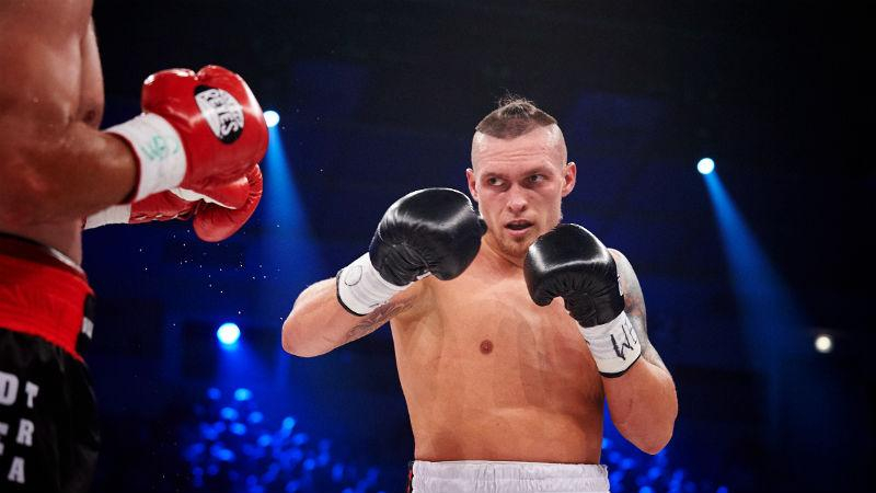 Відомий американський телеканал хоче транслювати бої Усика