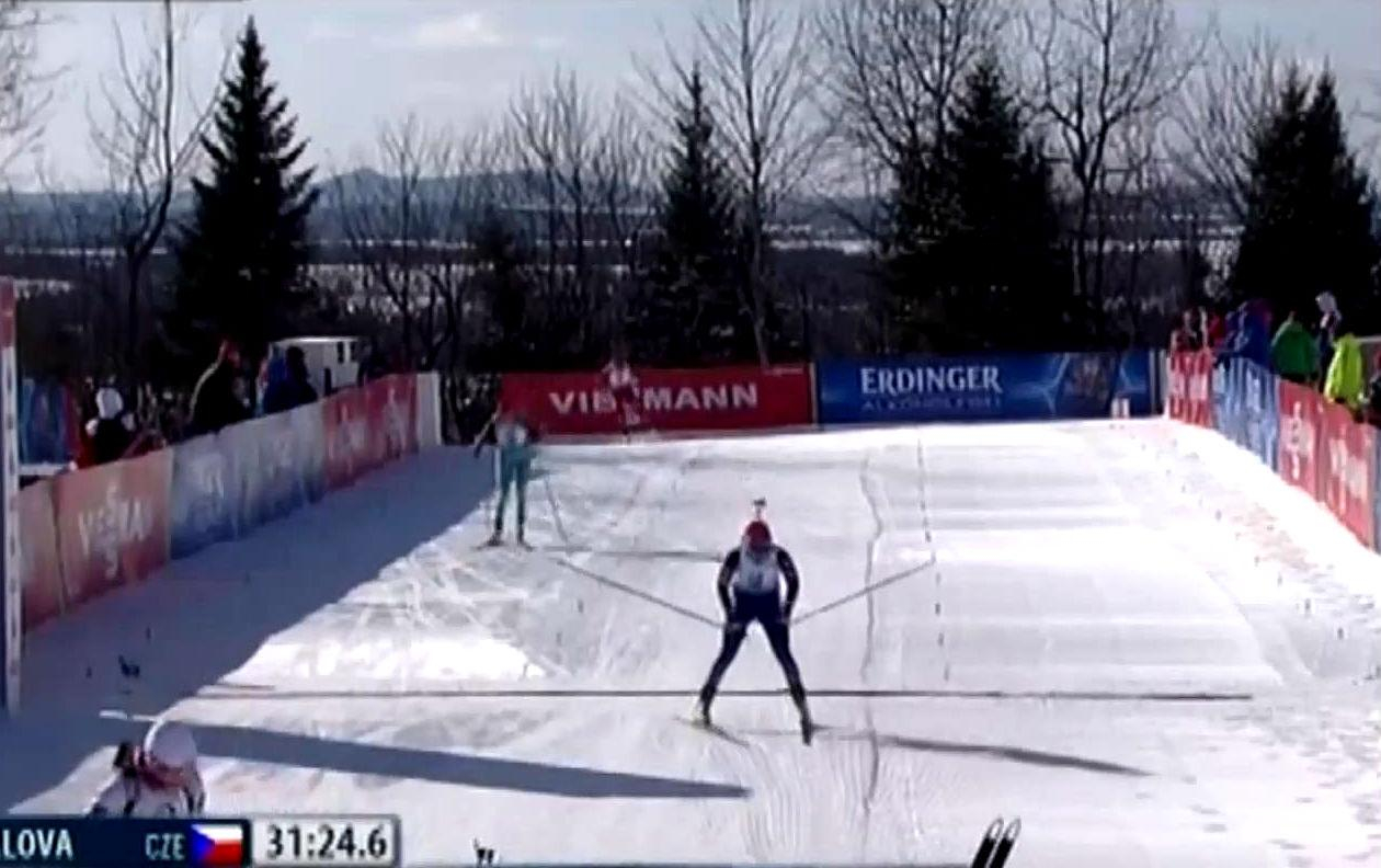 Украинские биатлонисты попали в ТОП-10 в персьюте