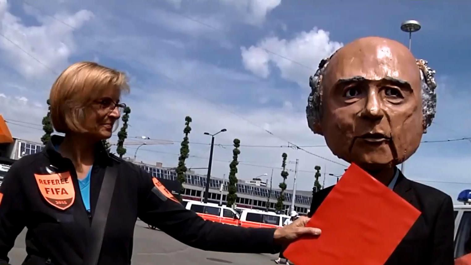 Футбольному мессии и диктатору исполнилось 80 лет Футбольному мессии и диктатору исполнилось 80 лет