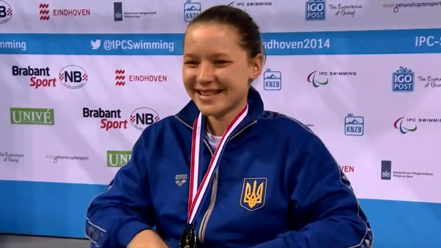 Как украинская пловчиха с ограниченными возможностями устанавливает мировые рекорды