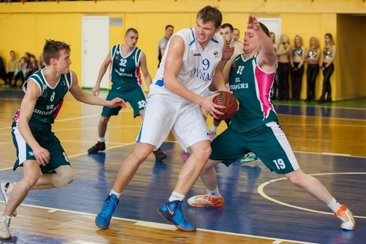 Визначилися три півфіналісти чемпіонату України з баскетболу