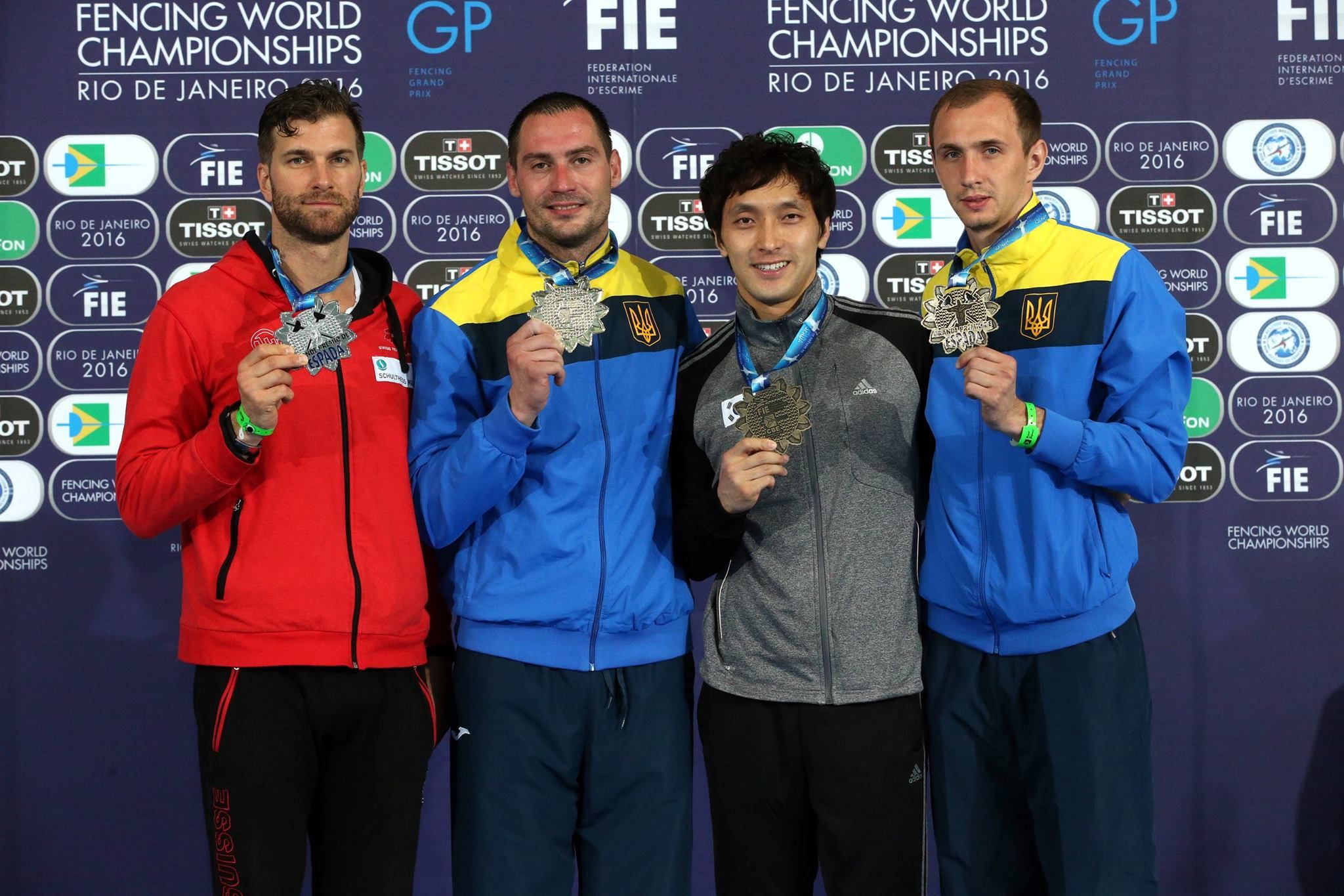 Утер нос чемпионам мира: Украинский фехтовальщик сенсационно победил в Бразилии