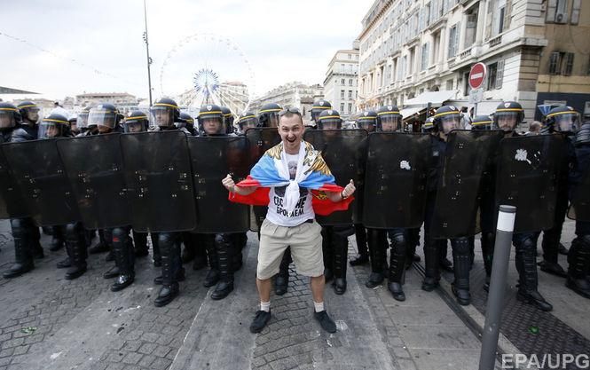 "Гордість держави". Про російських фанатів і бійки на Євро-2016 "Гордість держави". Про російських фанатів і бійки на Євро-2016