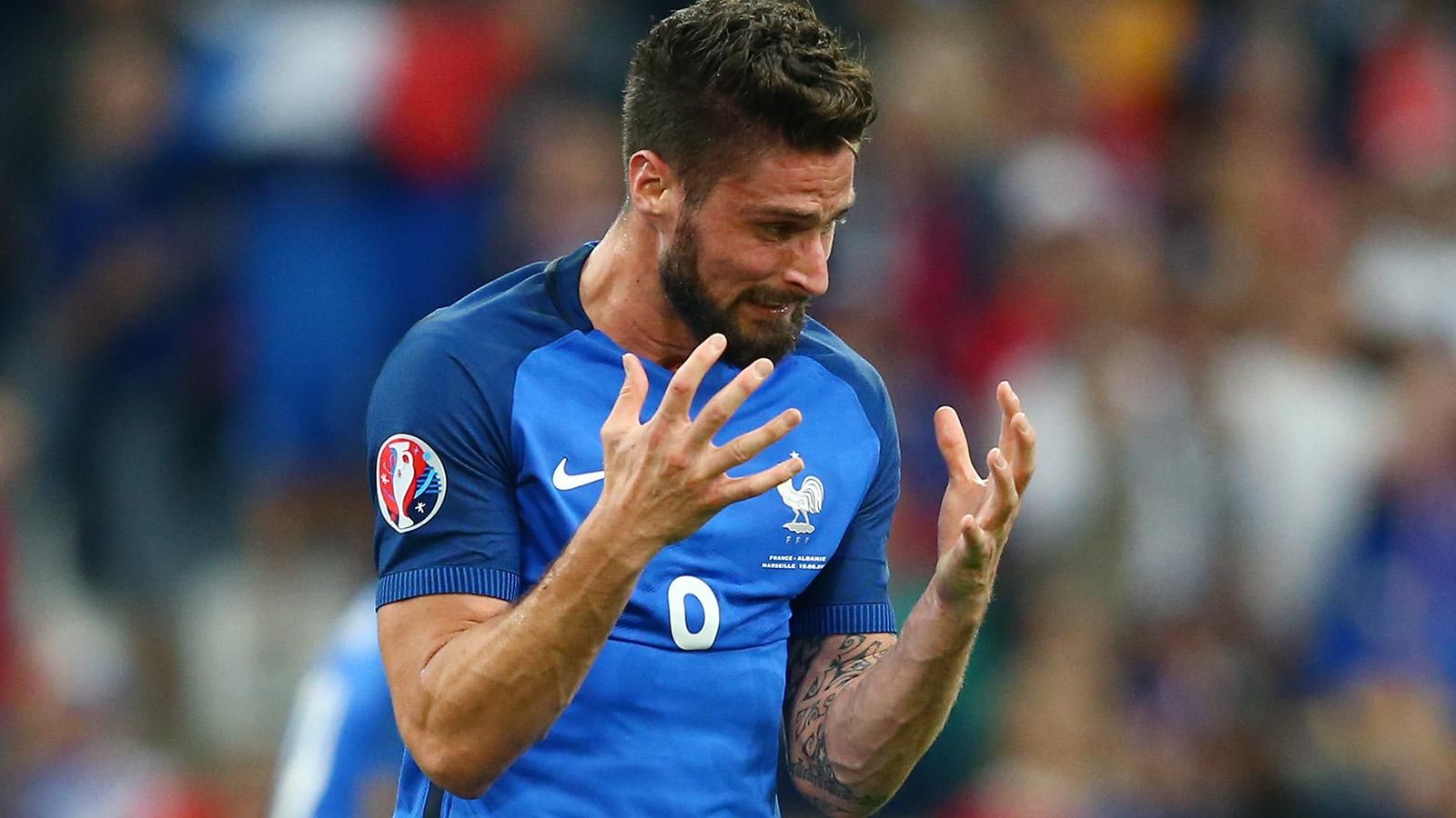 Франція на останніх хвилинах дотиснула Албанію Франція на останніх хвилинах дотиснула Албанію