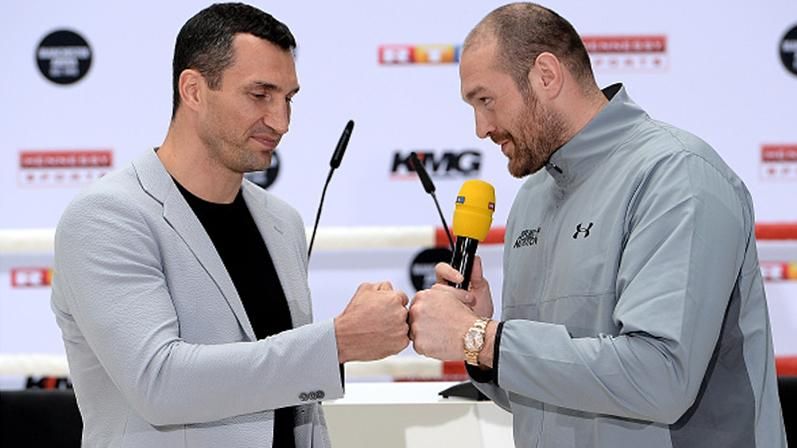 Кличко заспокоїв фанатів щодо бою з Ф'юрі Кличко заспокоїв фанатів щодо бою з Ф'юрі