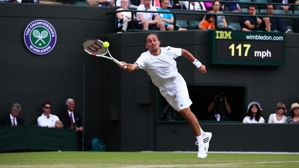 Українські тенісисти вилетіли з Wimbledon ще на ранніх стадіях Українські тенісисти вилетіли з Wimbledon ще на ранніх стадіях