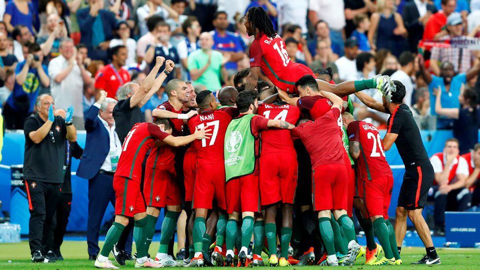 Финал Евро-2016: Португалия одолела Францию в экстра-тайме (онлайн-трансляция)