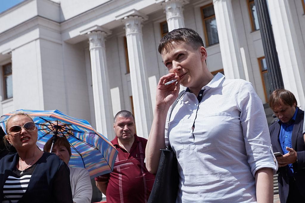 ТОП-новини: Савченко нагрубіянила Афанасьєву, у Ріо поглумились над російськими прапорами