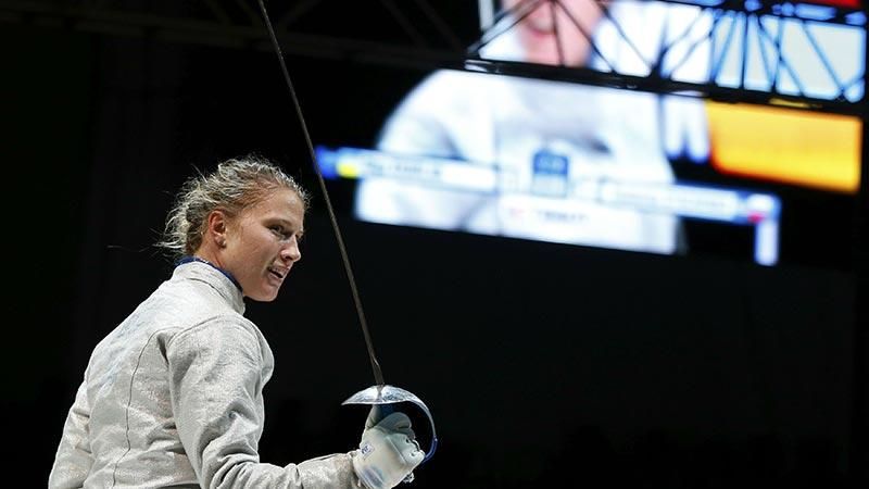 Стало відомо, хто понесе прапор України на закритті Олімпіади Стало відомо, хто понесе прапор України на закритті Олімпіади