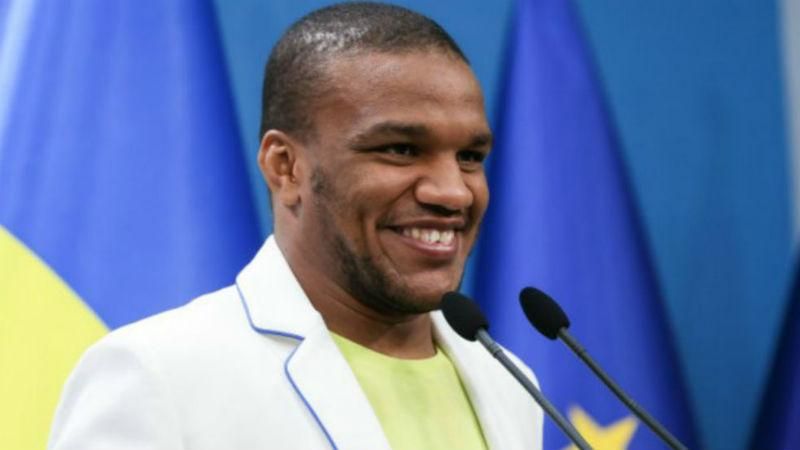 Беленюк дорікнув Порошенкові через бізнес в Росії Беленюк дорікнув Порошенкові через бізнес в Росії