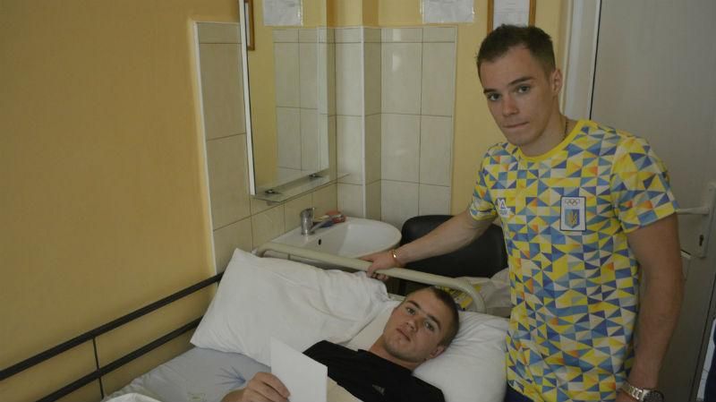 Мурашки по шкірі – олімпійські чемпіони зустрілись з пораненими бійцями Мурашки по шкірі – олімпійські чемпіони зустрілись з пораненими бійцями