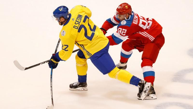 Сборная России по хоккею разгромно проиграла сине-желтым