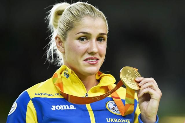 Замість квартири українській призерці Паралімпіади вручили ще один орден Замість квартири українській призерці Паралімпіади вручили ще один орден