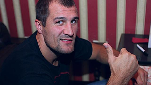 Российский боксер надел футболку с трезубцем: появилось фото