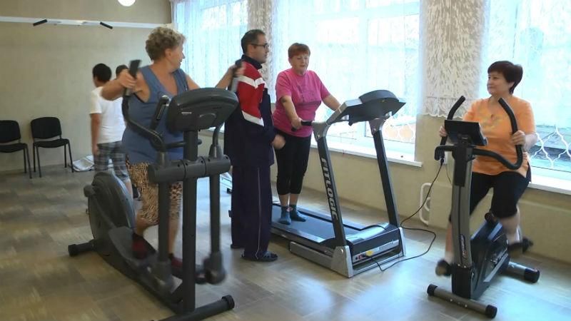 Жизнь только начинается: как украинские пенсионеры полюбили тренажерный зал Жизнь только начинается: как украинские пенсионеры полюбили тренажерный зал