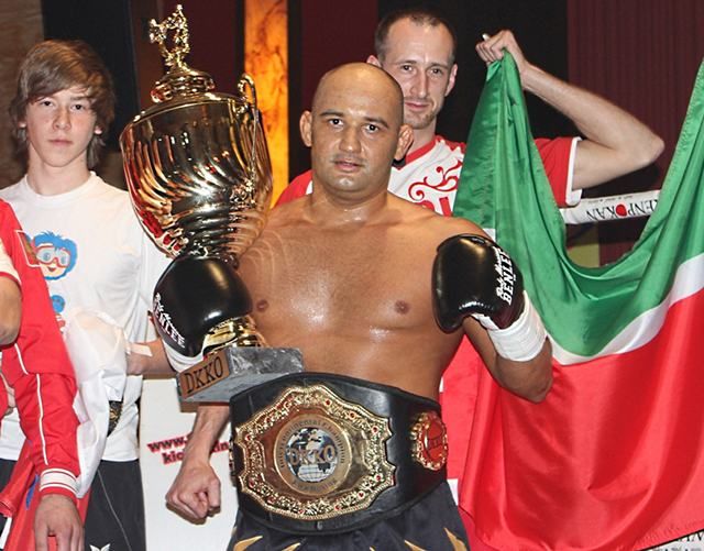 Російського чемпіона світу з кікбоксингу вбили в Німеччині Російського чемпіона світу з кікбоксингу вбили в Німеччині