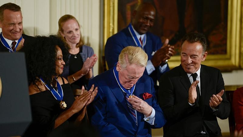 Американські селебритіс здивували Обаму відомим флешмобом Американські селебритіс здивували Обаму відомим флешмобом