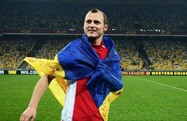 Украинский футболист передал разведчикам АТО беспилотник